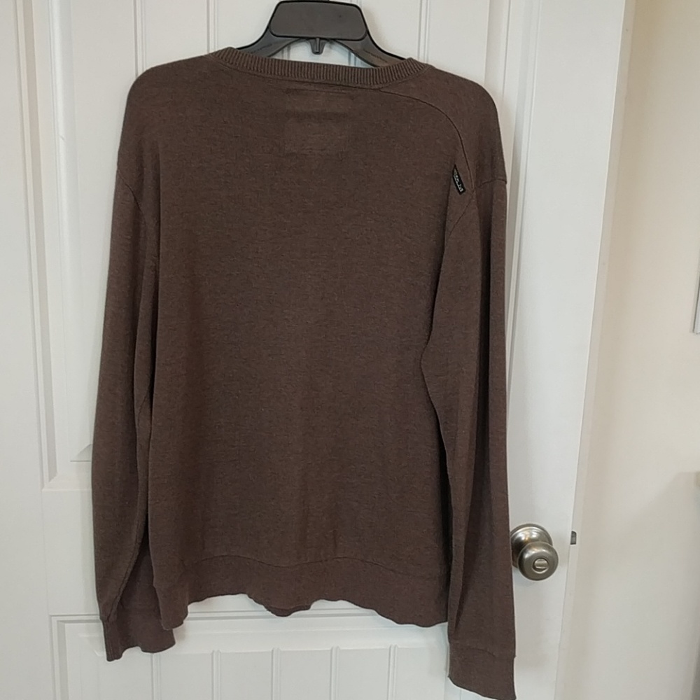Volcom sweater - Picture 3 of 3